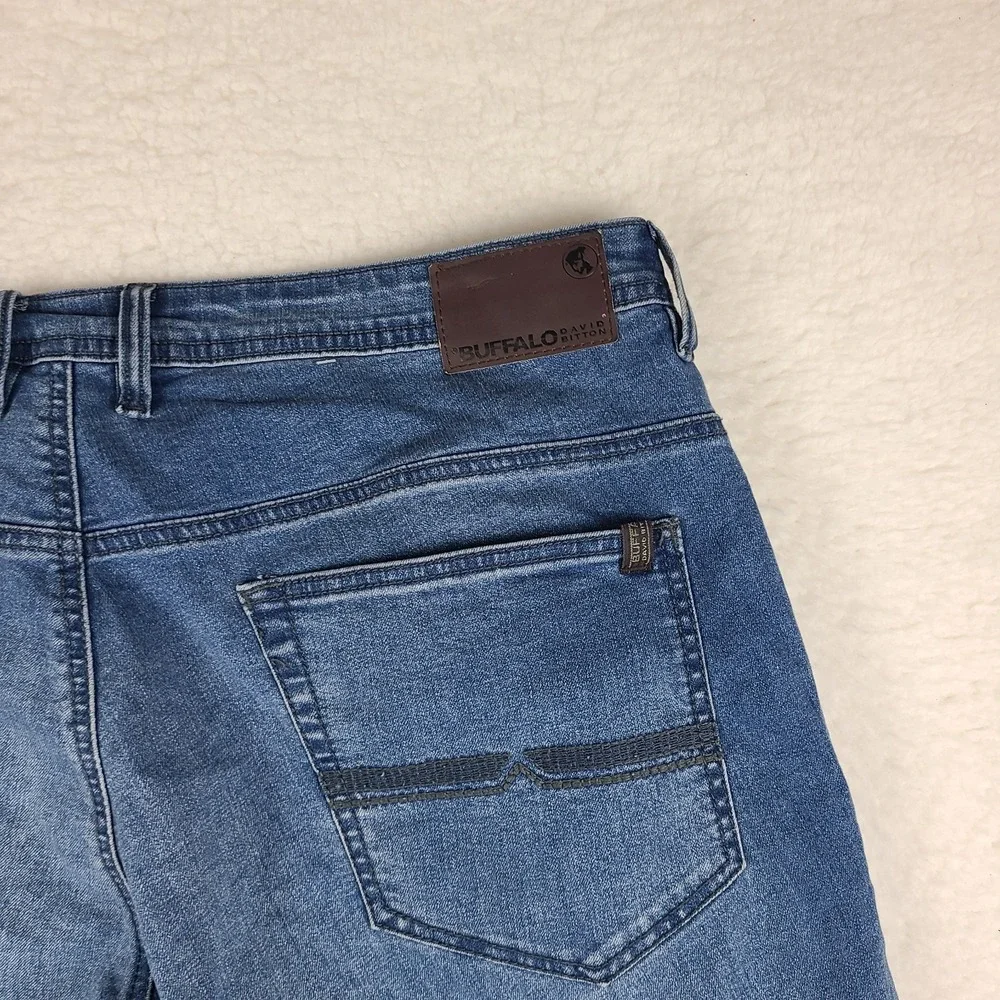 Buffalo David Bitton Jeans Mens 38x32 Blue Axel Slim Stretch Medium Wash Denim *